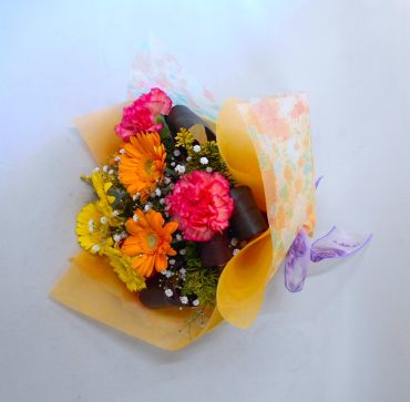 卒業式に花束はいかがですか|「花昭」　（神奈川県藤沢市の花屋）のブログ